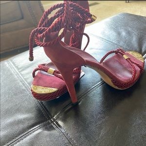 AUTHENTIC GUCCI HIGH HEEL SHOES!  Burgundy Size 40 US 10
